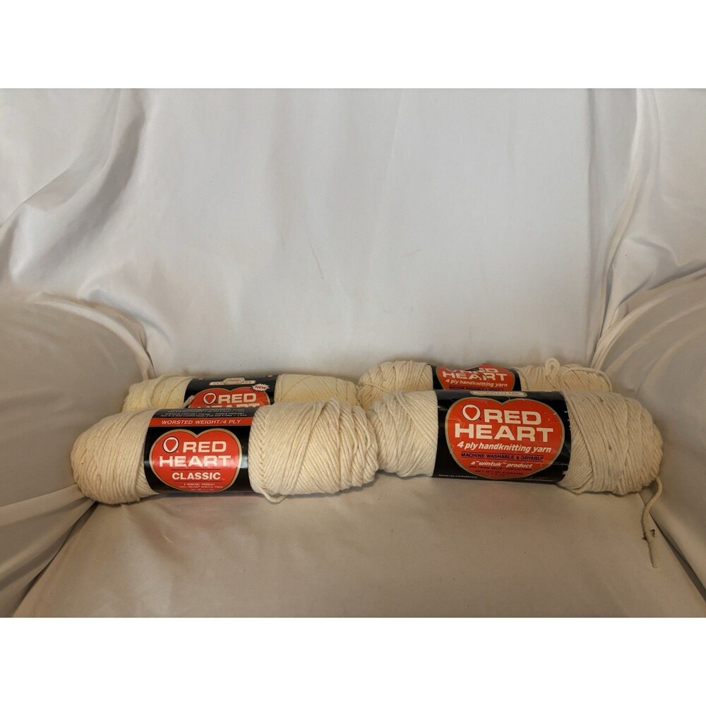 Lot of 4 Red Heart Worsted Weighted 4 Ply Yarn 111 Eggshell Acrylic